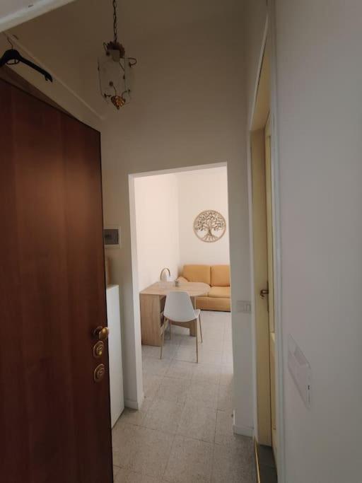 Casa J Apartment โกโม ภายนอก รูปภาพ
